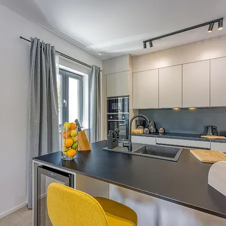 Вилла Alves With Private Pool