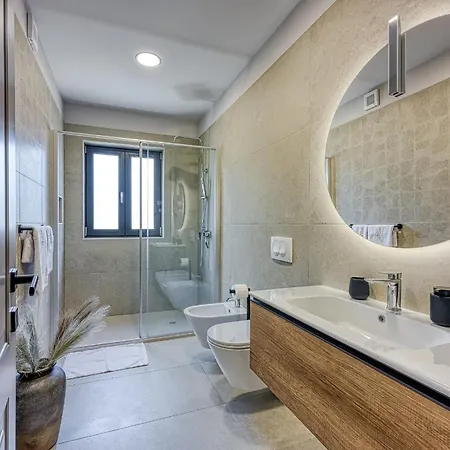 Alves With Private Pool * Tar-Vabriga