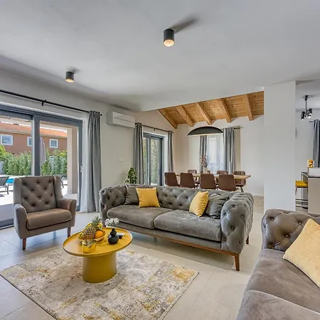 Alves With Private Pool Βίλα