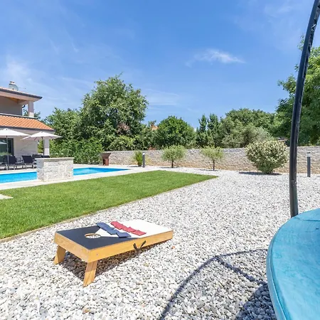 Villa Alves With Private Pool