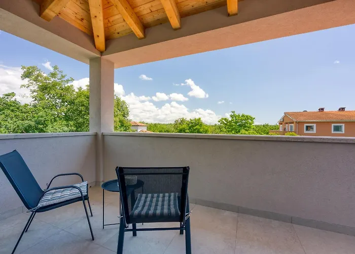 Alves With Private Pool Villa